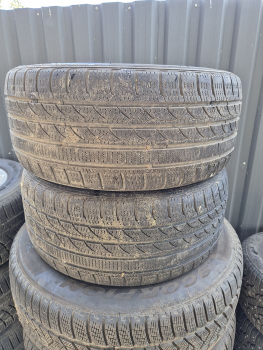 Anvelope cauciucuri de iarna 235/40/18 235 40 18 M+S