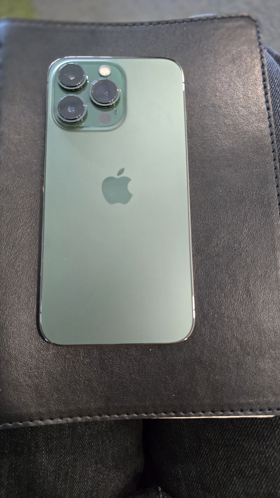 IPhone 13 Pro verde