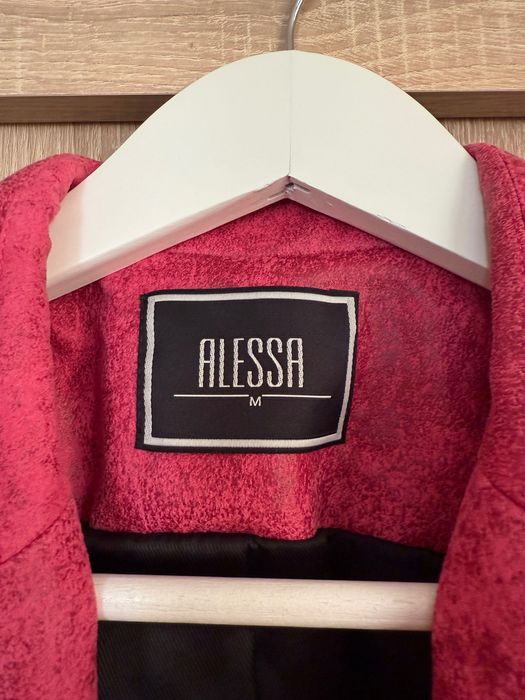 Дамско сако Alessa