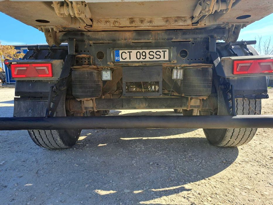 Man Tgx si bena piatra Schmitz