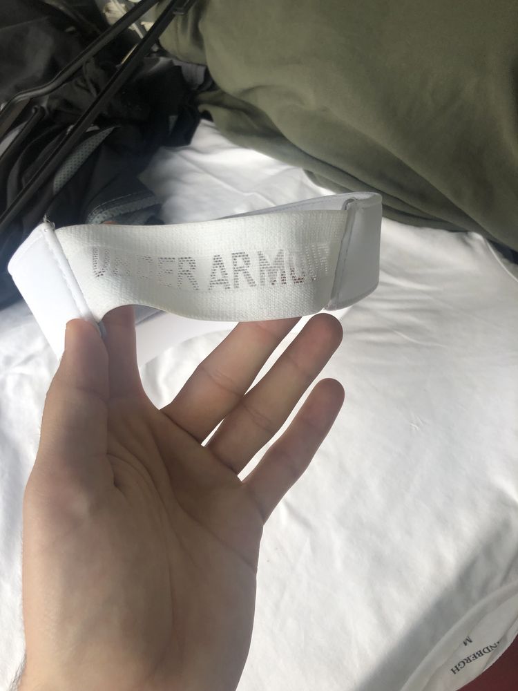 Under Armour дамска шапка/лента