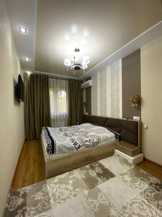 Сдаю 2-х комн кв на метро Айбек