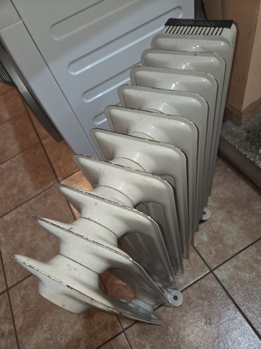 Маслен радиатор ELBA 2000 wМаслен радиатор ELBA 2000 w