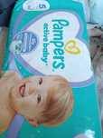 Vând Pampers Nr 5