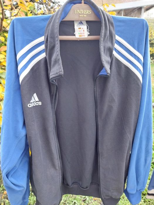 Дрехи за спорт и свободно време