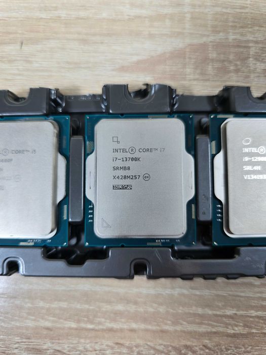 Процессор Intel Core i7 13700K