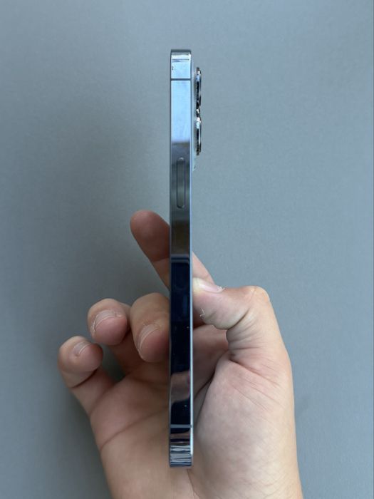 Iphone 13 pro - 256gb - 100% baterie - impecabil