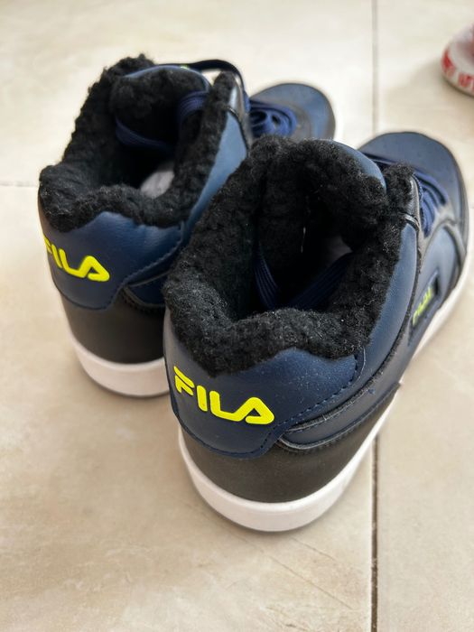 Есенно-зимни маратонки за момче  Fila 36
