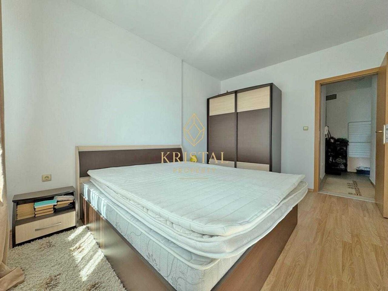 Продава се Двустаен апартамент в к.к. Слънчев бряг - 66 кв.м за 1114 €/кв.м - Снимка #5
