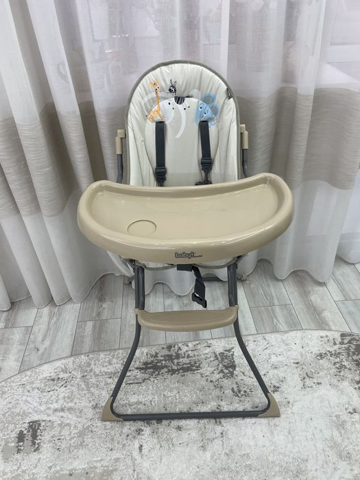 Продам стульчик для кормления