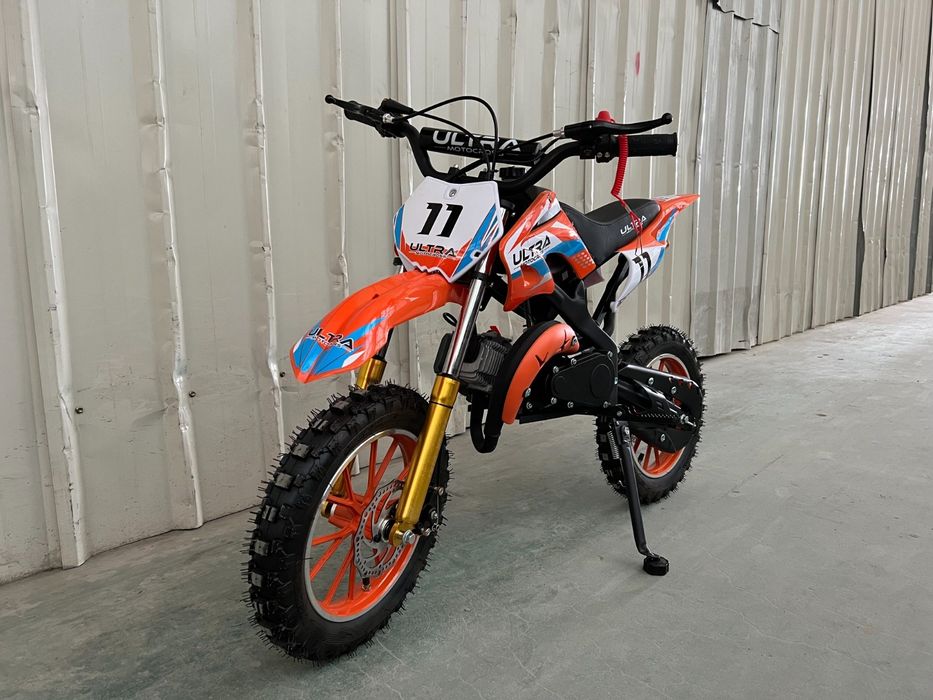 Cross ultra 49cc pe mai multe culori nou cu garanție și livrare in ro