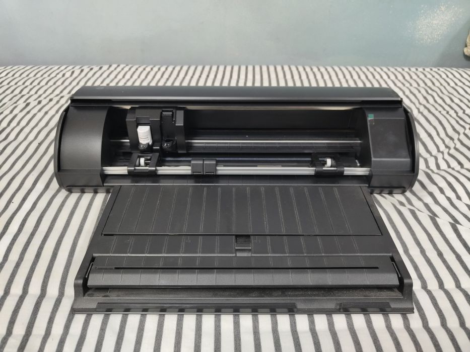 Плотер Silhouette Cameo 5