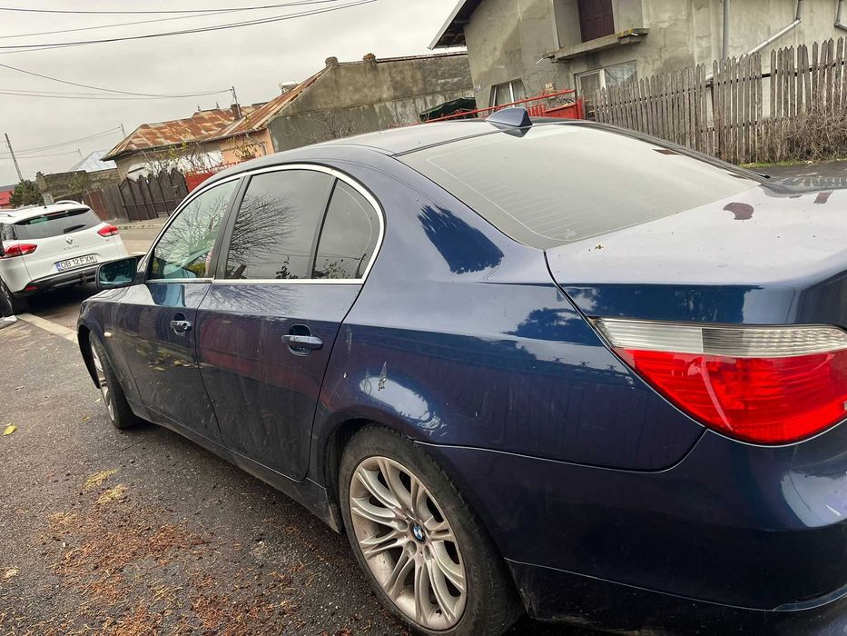 BMW Seria 5 E60 520i Benzina+GPL