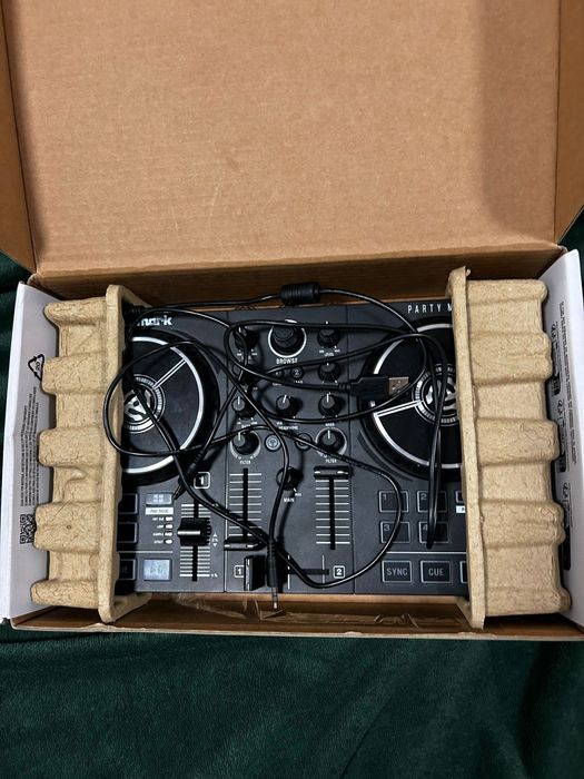 Consola DJ Numark party mix mk2