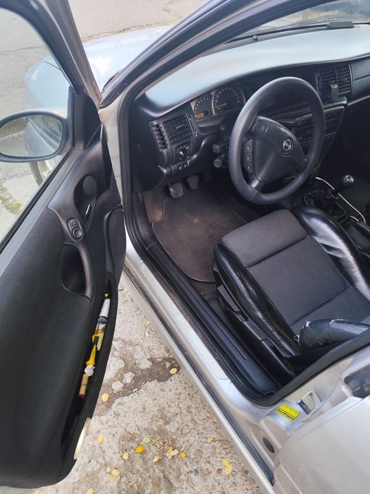 Opel Vectra B 2001 1.8 Benzina + GPL