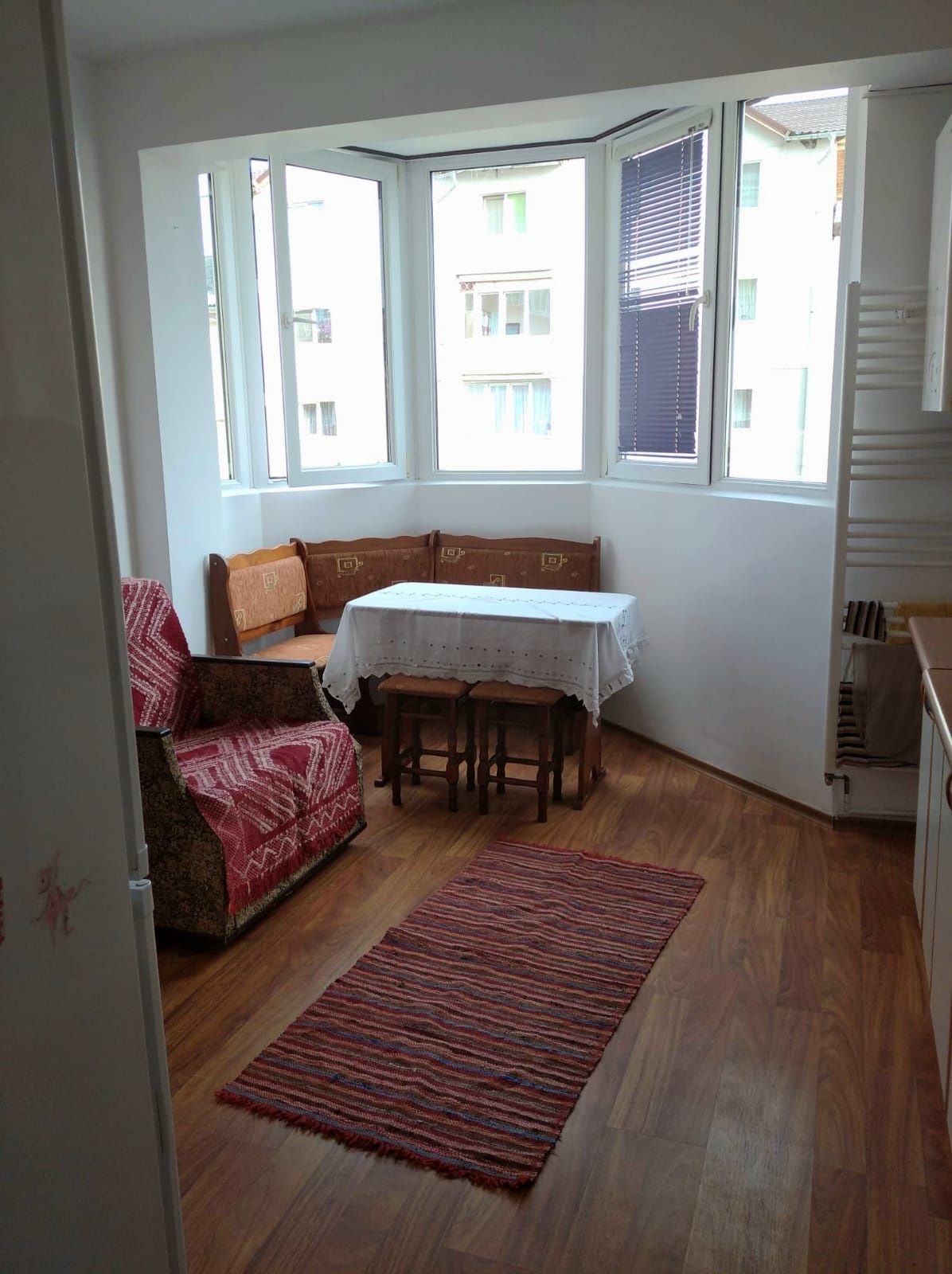 Vând apartament cu o  cameră