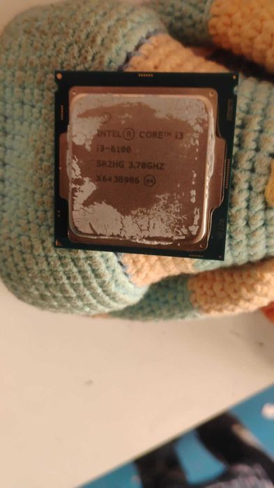 Продавам Процесор I tel Core I3.+ Рам