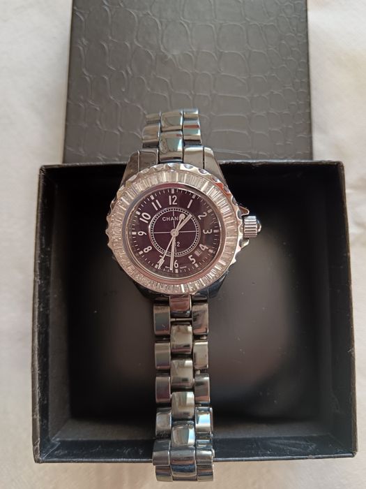 Продам новые часы жен., браслет гематит, 18,5см