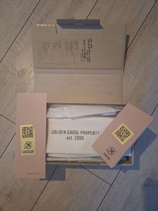 Golden Gosse noi piele