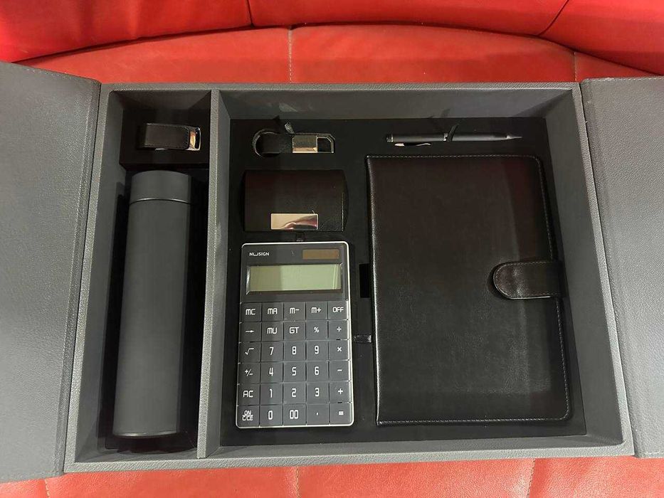 Корпоративные подарки с логотипом/Logotipli korporativ sovg‘alar