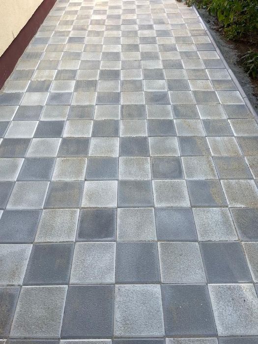 Pavaj pavele borduri pentru Gradina. Modele antiderapante