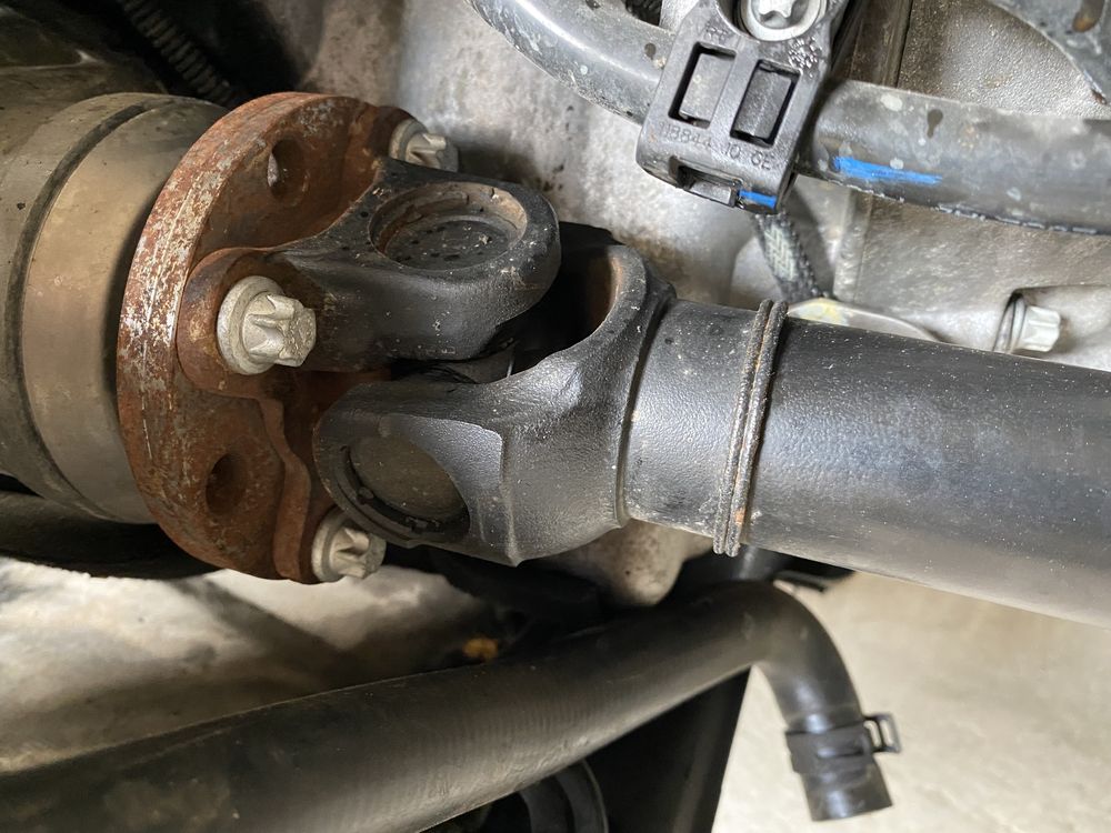 Cardan mic BMW X5 E70 F15 / X6 E71 F16 : 8605866