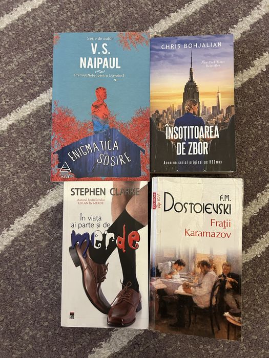 Pachet 4 carti 50 lei