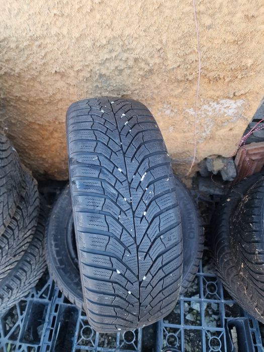 Vând cauciucuri diverse mărimi