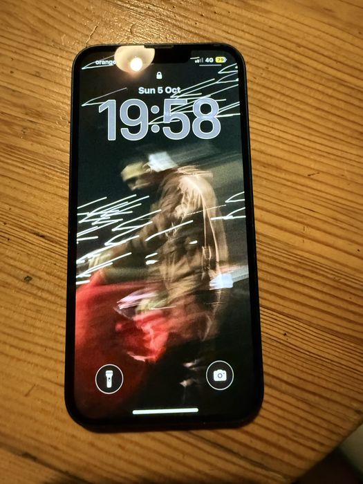 Vand Iphone 13 Full box 128 gb negociabil