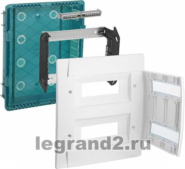 Щит Legrand Practibox встраиваемый. 24 модуля. С клеммниками