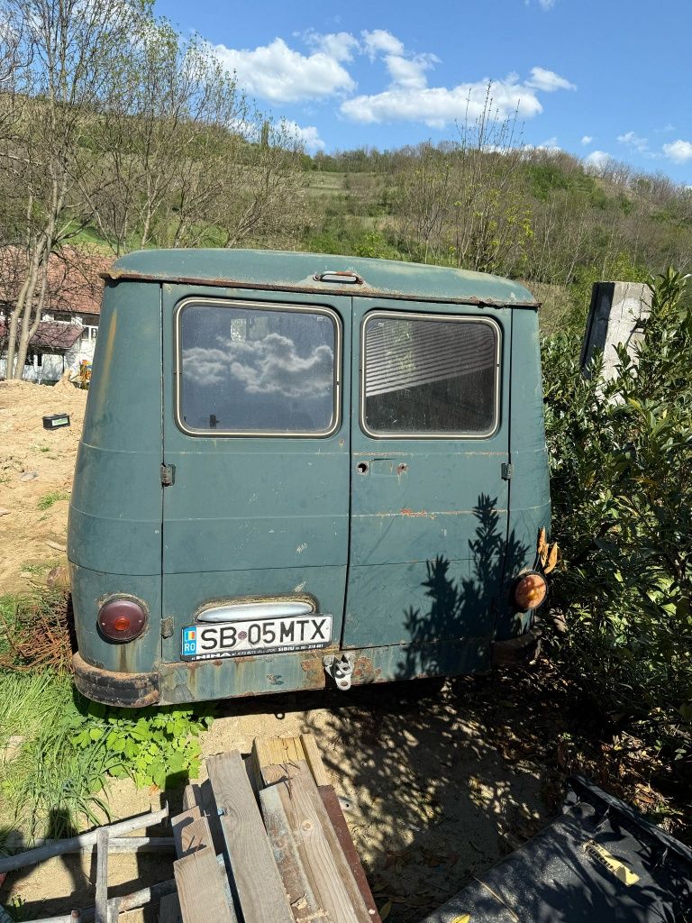 Aro TV 12 f benzină 4x4