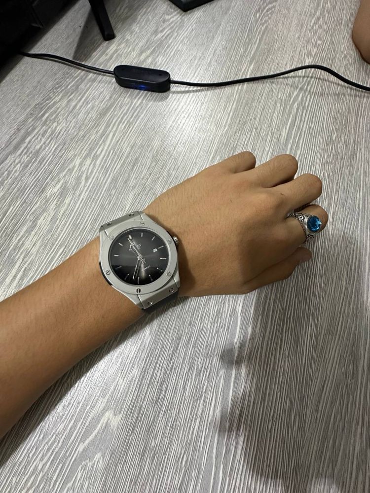 soat hublot orginal