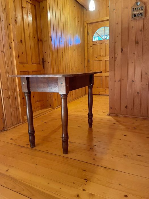 Masa de lemn masiv dimensiuni 100 x 70 x 79 cm