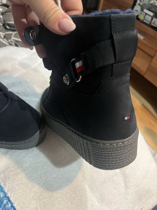 Ghete tommy hilfinger M 36