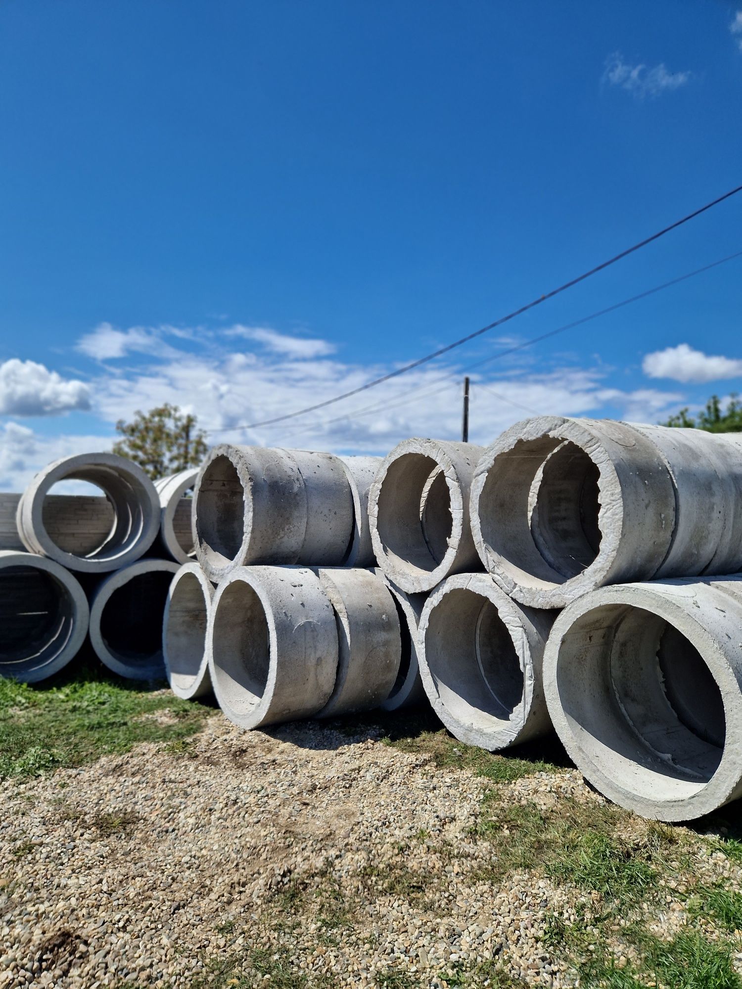 Tuburi de beton / inele / oale fântână