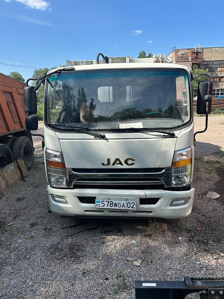 Продам мусоровоз марки JAC H120 или обмен на эксковатор 140