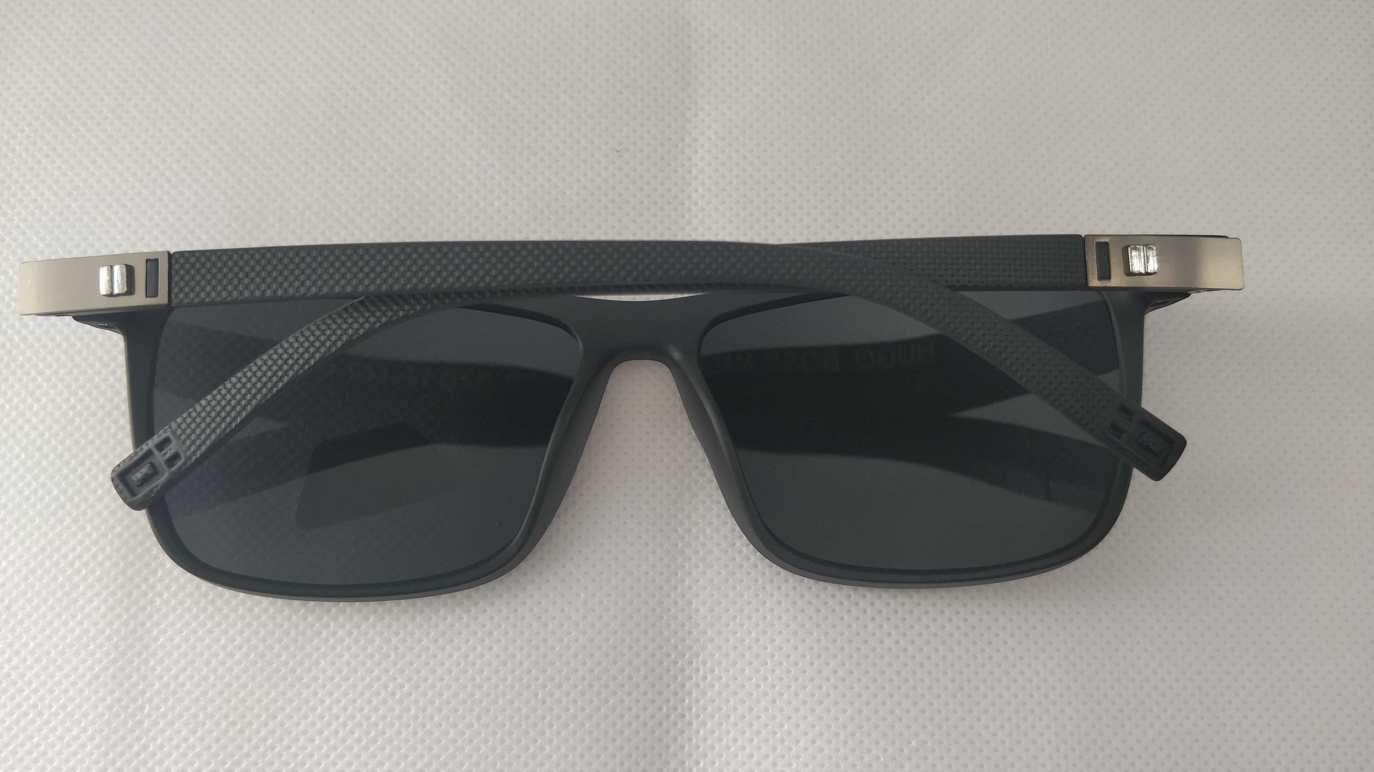 Pachet Ochelari de soare Hugo Boss model 2, polarizat