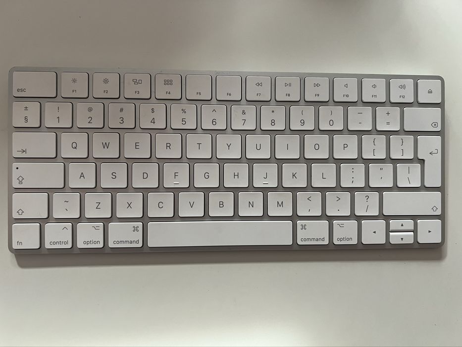 Apple Magic Keyboard (А2450), отлична