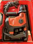 Hilti te30-awr rotopercutor ca nou cu geanta transpot milwaukee dewalt