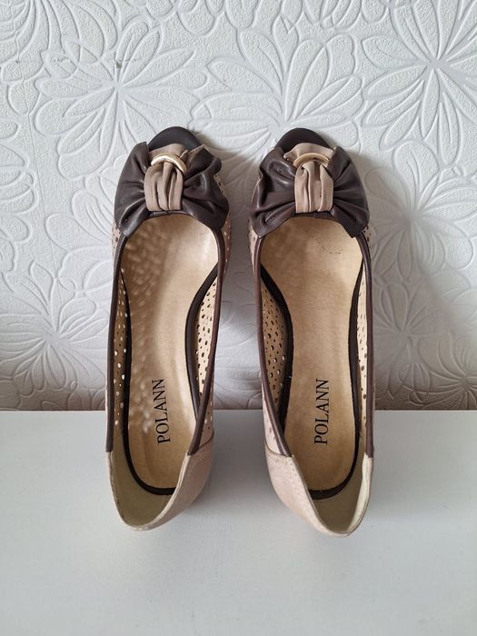 Туфли с открытым мысом из натуральной кожииз