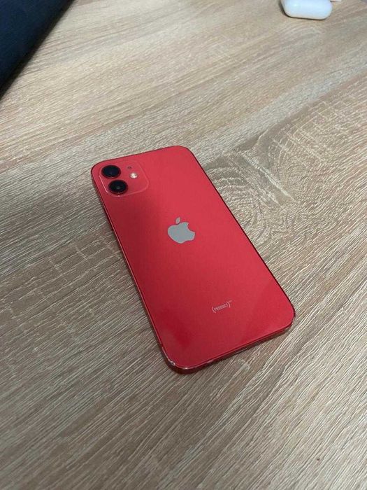 Продам Iphone 12 64 gb