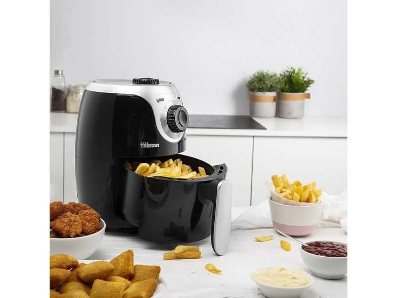 Компактен Еър фрайър 2L, Черен Tristar FR-6980 Crispy Mini