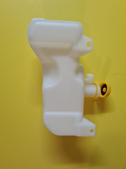 Казанче/разширителен съд за Nissan Micra k11 92-02