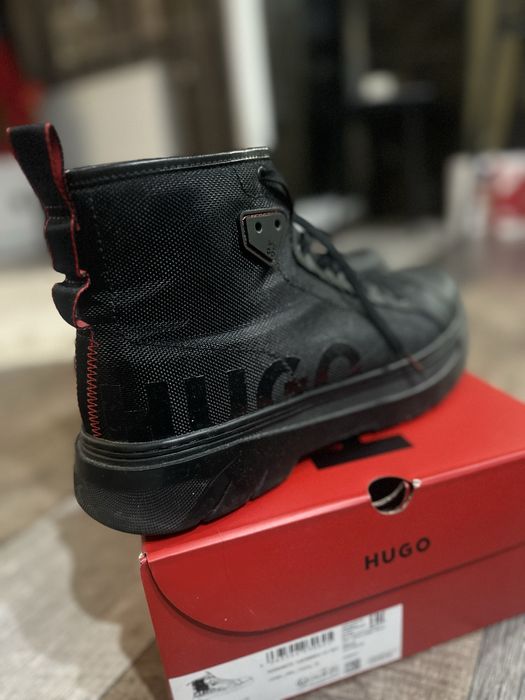 Ghete de barbati Hugo