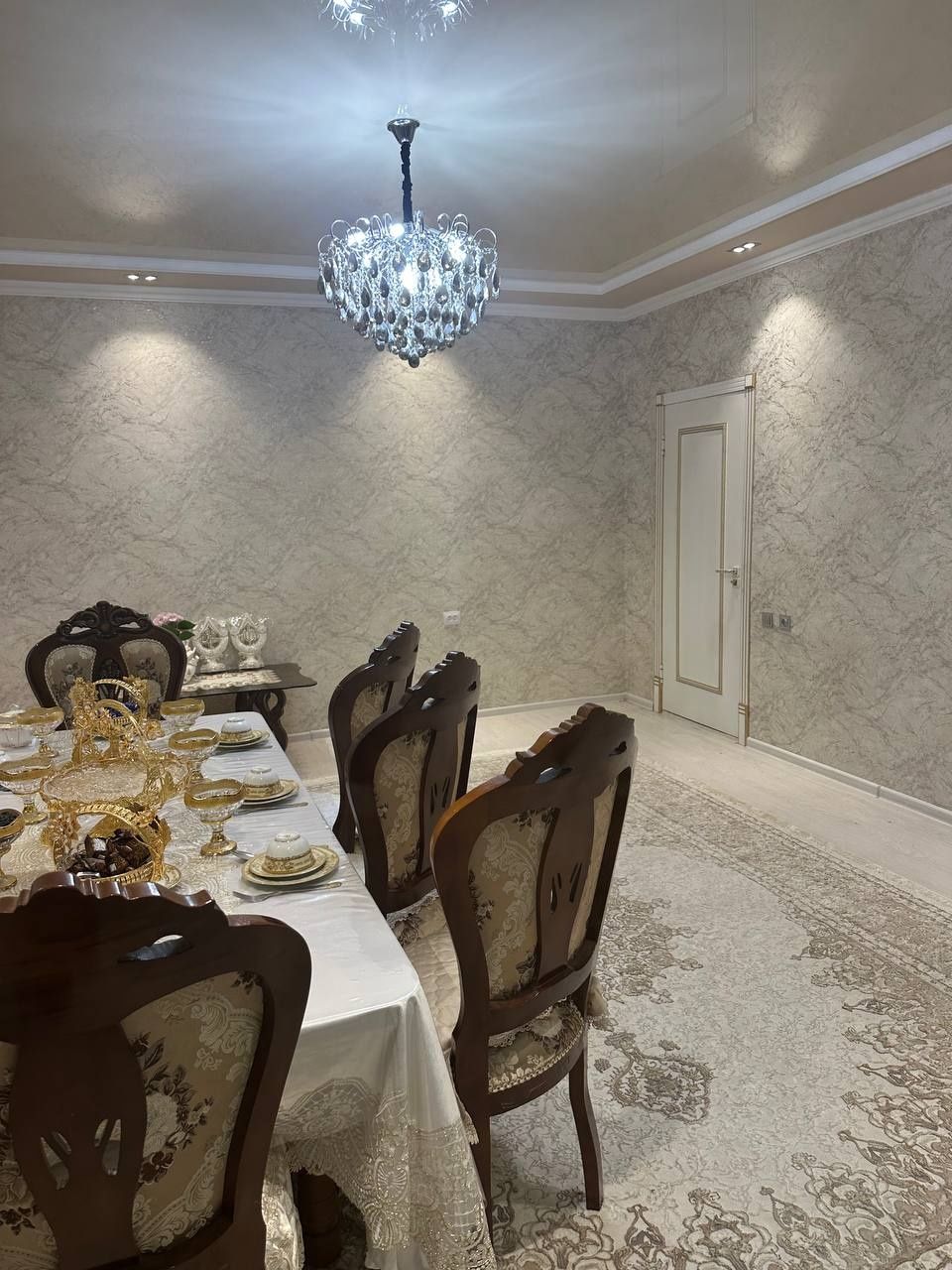 2/5/9 Ттз-2 кафе Ульяна. Зал 5×6. Всё раздельно. 58м². С ремонтом