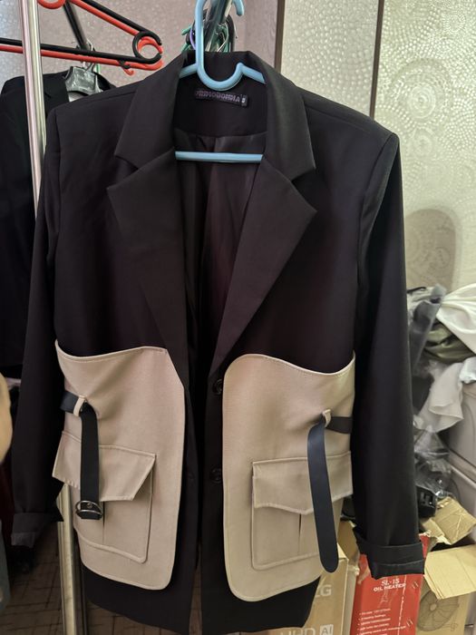 Продается пиджак