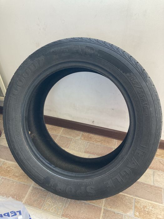 Продается шина 16