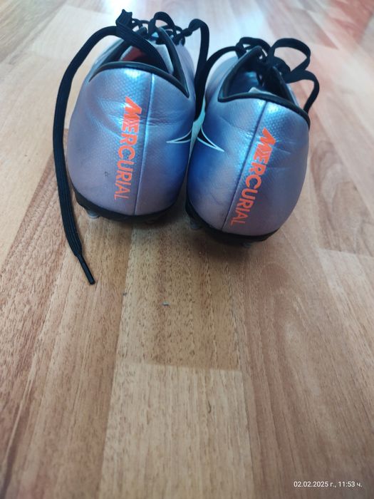 Бутонки за футбол  Nike mercurial кожени отлично състояние