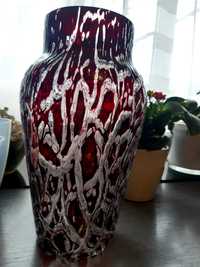 Vand vaza de flori rubin