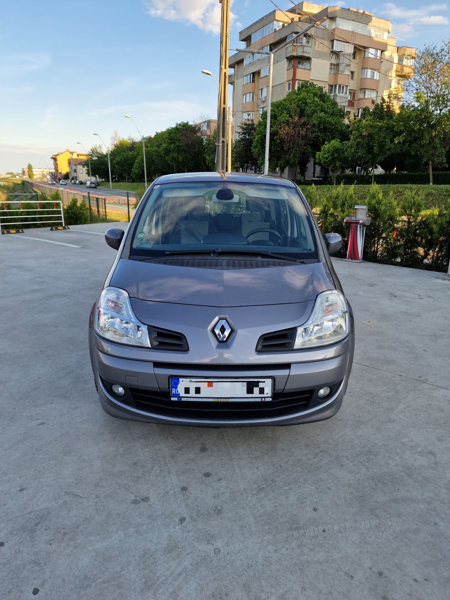 Renault Modus Impecabil 2009 Cutie Automata Motor 1.5dci 85 cp